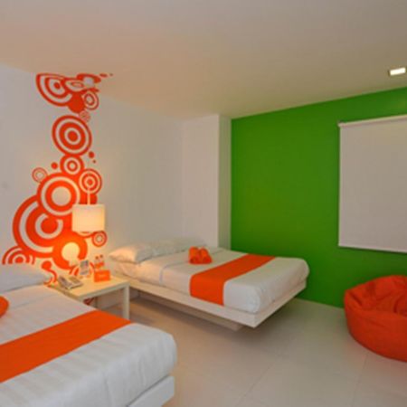 Islands Stay Hotels - Uptown Cebu Zewnętrze zdjęcie