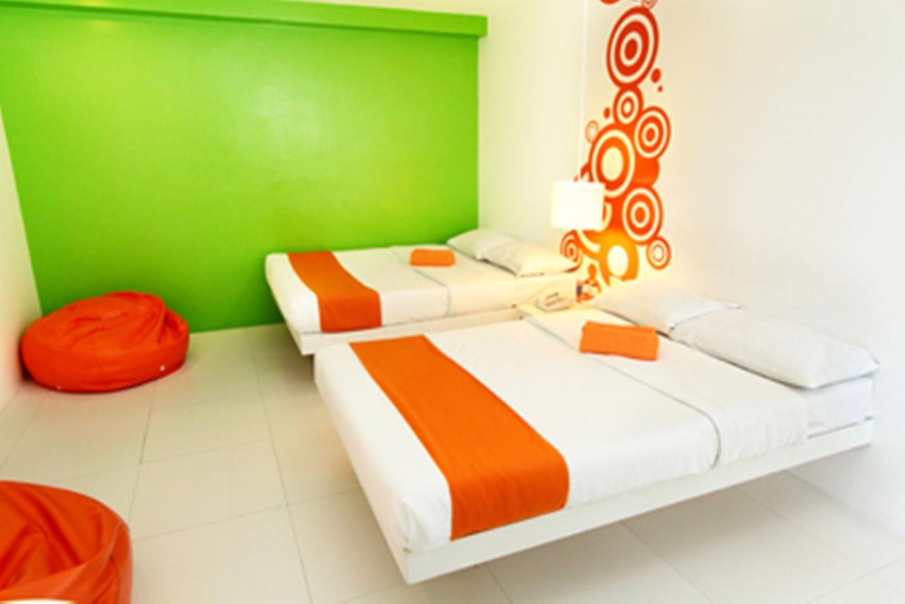 Islands Stay Hotels - Uptown Cebu Zewnętrze zdjęcie