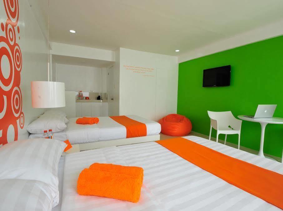 Islands Stay Hotels - Uptown Cebu Zewnętrze zdjęcie