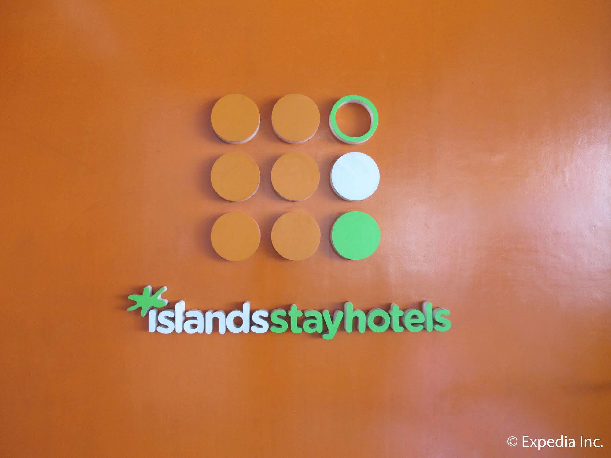 Islands Stay Hotels - Uptown Cebu Zewnętrze zdjęcie